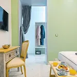 Apartment Themis' Urban *