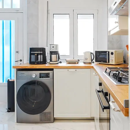 Apartment Themis' Urban Rhodes City